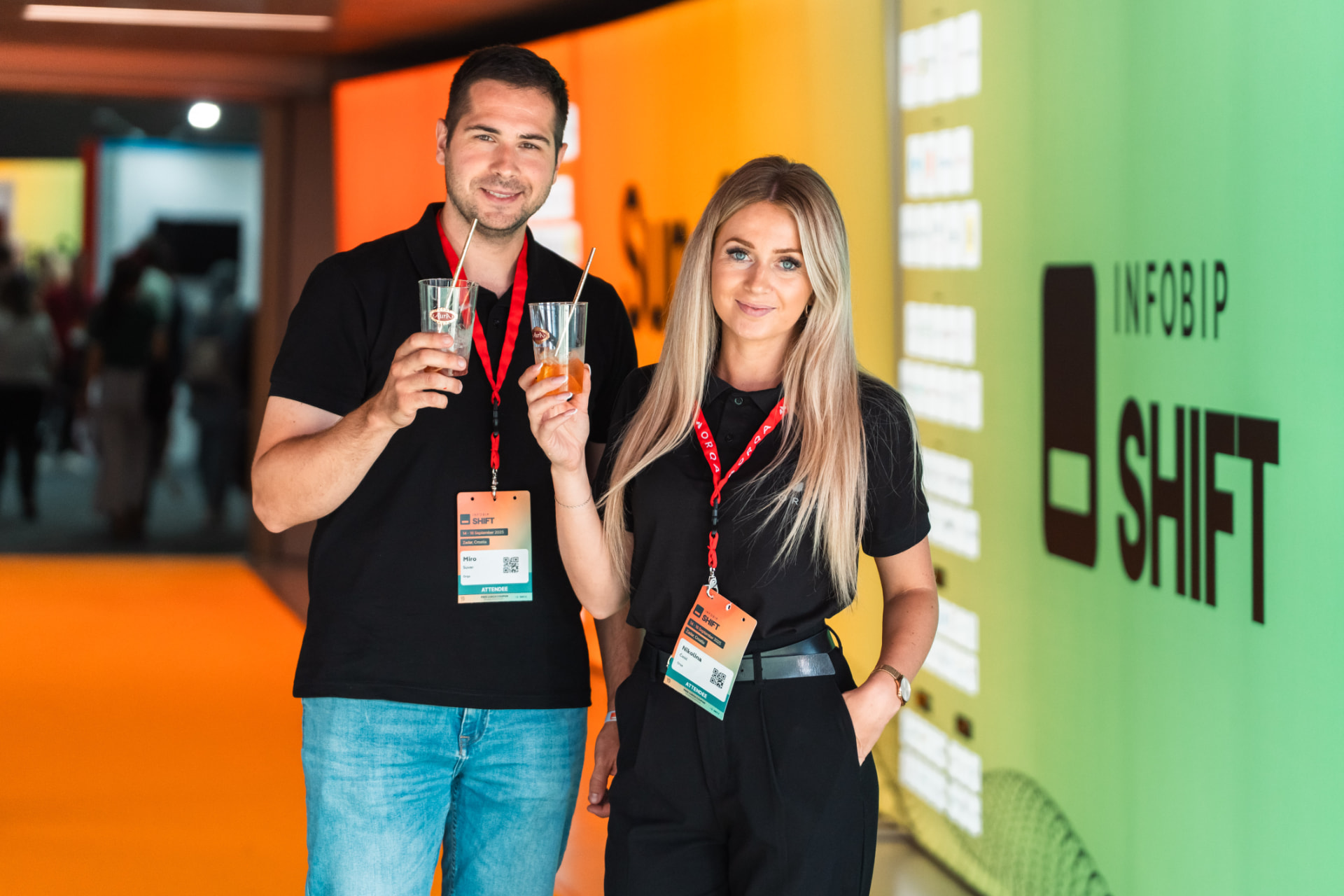 Posjetitelji Infobip Shift konferencije s koktelima